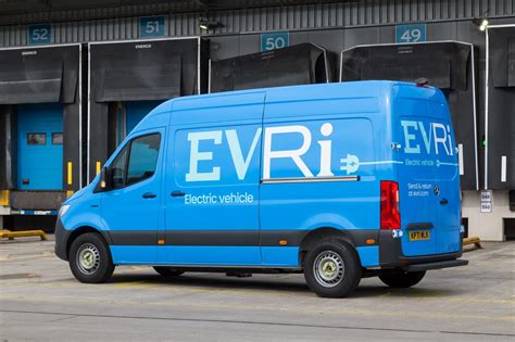 Evri to open new Gatwick distribution depot 